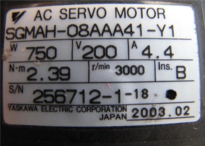 Yaskawaのサーボ モーター750W 4.4A産業ELECTRICServoモーターSGMAH-08AAA41-Y1 0
