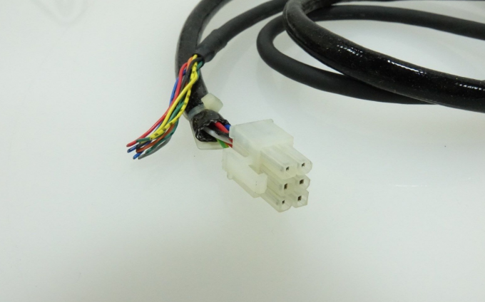 産業Yaskawa新しい0.61A 200V ACサーボ モーターSGM-A5A3MS11日本製 0