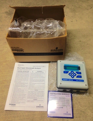 1055-01-11-24-32 EMERSON PH 解析器 デジタル ソル 完成 1055 115/230V 50/60HZ 8W