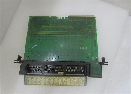 GE IC697MDL241 General Electric 240 Vac 絶縁入力デジタル I O モジュール