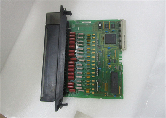 GE IC697MDL241 General Electric 240 Vac 絶縁入力デジタル I O モジュール
