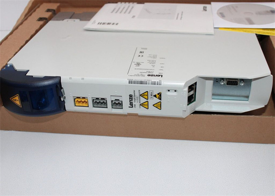 Lenze E70ACMSE0104SA1ETR SERVO-INVERTER I700 10 A MAX 短時間出力電流