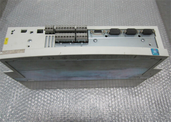 Lenze EVS9322-EP サーボ コントローラ 9300 シリーズ 400/480 VAC 0.75 KW (1 JP)