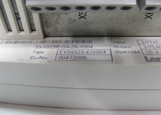 Lenze EVS9323-EIV004 サーボ コントローラ 9300 シリーズ 400/480 VAC サーボ PLC