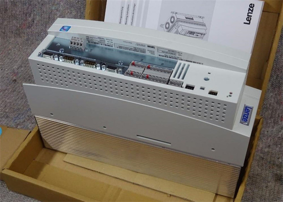 Lenze EVS9323-EPV004 サーボ コントローラ 9300 シリーズ 400/480 VAC サーボ位置コントローラ