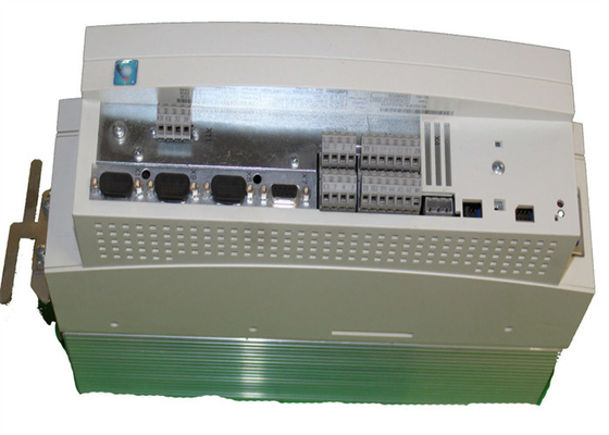 Lenze EVS9323-EPV004 サーボ コントローラ 9300 シリーズ 400/480 VAC サーボ位置コントローラ