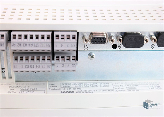 Lenze EVS9323-ES サーボ コントローラー 9300 シリーズ 400/480 VAC 1.5 KW (2 HP) サーボ インバーター