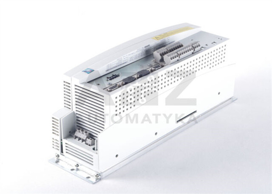 Lenze EVS9324-CSV004 サーボ コントローラー 9300 シリーズ 400/480 VAC 3.0 KW (4 HP)