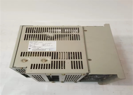 ヤスカワ Sgdb-44ad 200-230v AC サーボドライブ オリジナルボックス新品