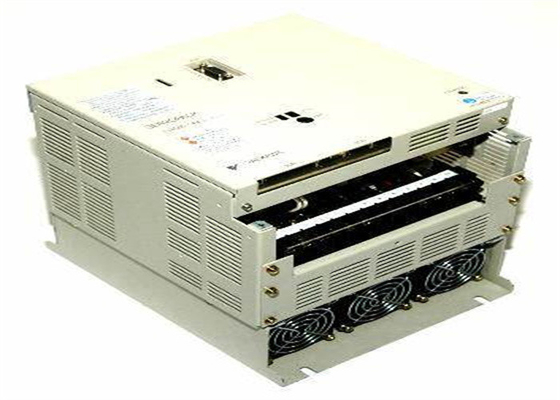 ヤスカワ 新型 AC サーボアンプ SGDB-44ADGY8 電圧 200-230V