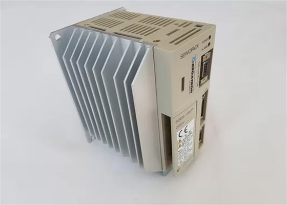 ヤスカワ SGDA-08VP セルボドライブ 200V ストレージ 全新 オリジナル