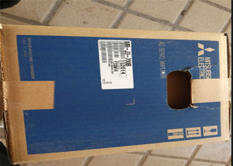 MR-J3-700B 50/60HZの産業Servoは2年の保証との10.5AMP 200-230Vを運転します