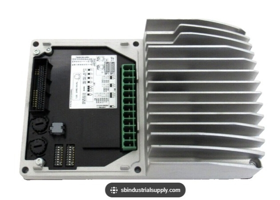 Lenze E84DGDVB15242PS インバーター ドライブ メーカー MOTEC 8400 1.5 KW により廃止