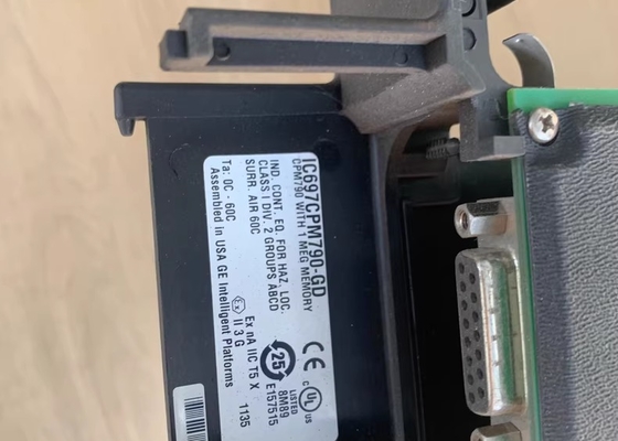 GE Fanuc IC697CPM790 制御システム パフォーマンス PLC トリプルモジュール冗長性