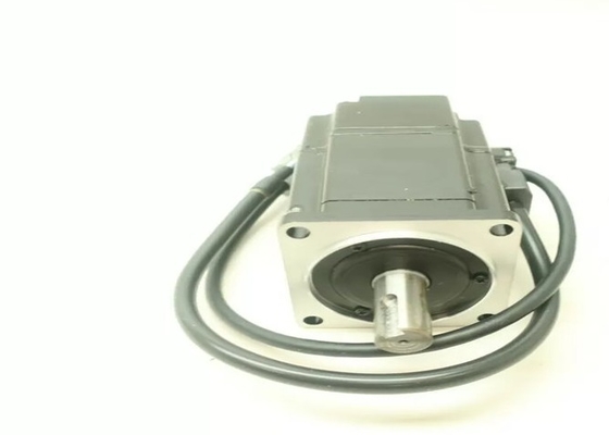 ヤスカワ SGMAH-02BBAB1 200V ACサーボモーター オリジナル新品