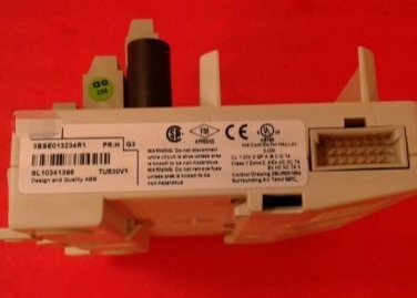 ABB 3BSE013235R1 TU831V1 拡張モジュール終了ユニット MTU 250 V