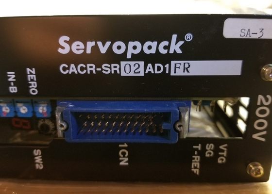 ヤスカワ CACR-SR02-AD1-FR 全新 サーボモーター機器 200V 電圧