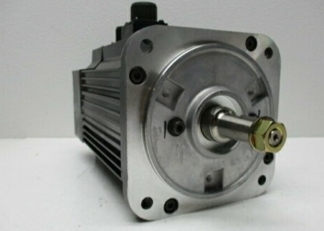 安川電機 USAFED-05DA1 ACサーボドライブ モーター 0.45 KW 1500 RPM 3.8 A