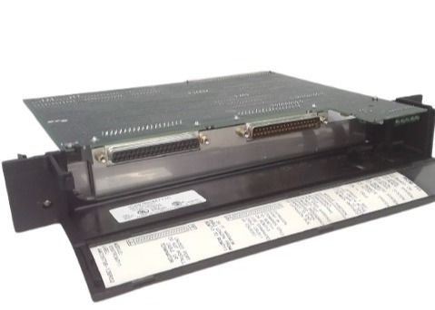 IC697RCM711 GE 冗長通信モジュール 5 LED インジケータ MS-DOS に接続
