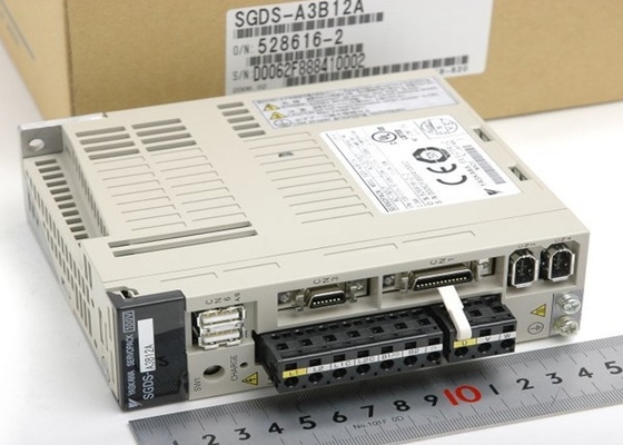 ヤスカワ 0.03W サーボドライブ SGDS-A3B12A 全新 オリジナルボックス