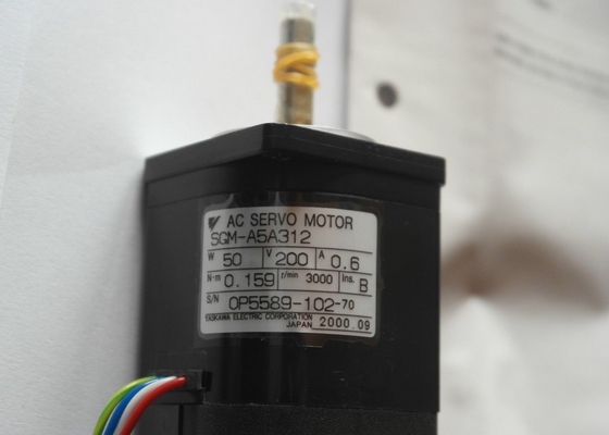 安川電機 SGM-A5A31 2048 P/R インクリメンタルエンコーダ ACサーボモータ 200V 標準 50W