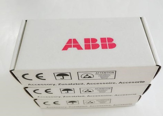 産業ABB EI811Fのイーサネット モジュール10Base2 3BDH000020R1 AC 800F