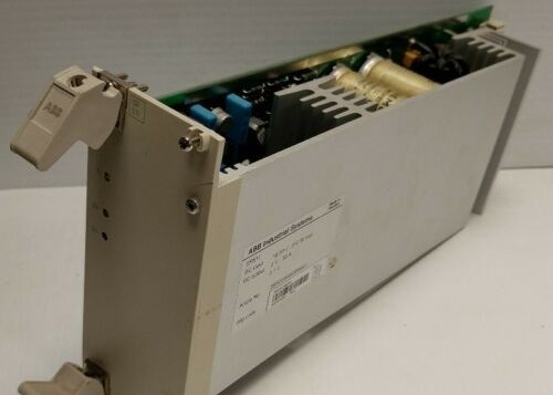 ABB 3BSE000863R1 SR511力の調整装置モジュール310 W MAXは35のAMP 18-30 VDC入った