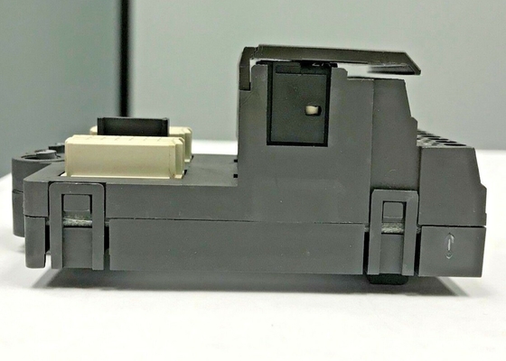 エマーソンVE4002S1T1B2の入力モジュール8CH 24VDCはターミナル ブロックと隔離した