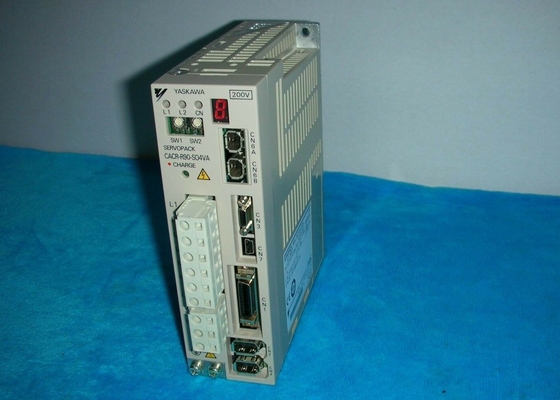 CACR-R90-S04VA YASKAWAのサーボ ドライブ200-230V 100W PLCのプログラム可能な論理のコントローラー