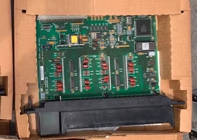 GE Fanuc IC697ALG320 シリーズ 90-70 PLC アナログモジュール 高レベルアナログ出力システム