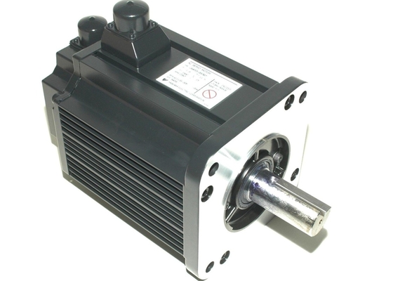 YASKAWA USAFED-20CB2T 自動冷却型 2.0kW 1500 Rpm エンコーダー AC サーボモーター