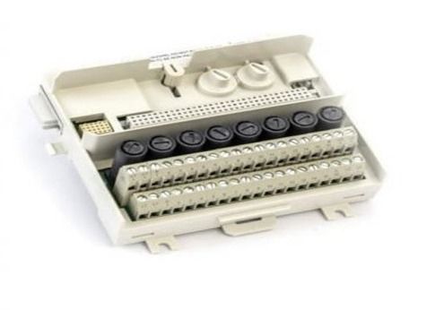 TB845 3BSE021437R1重複のための二重Modulebusの出口2 TK801ケーブル