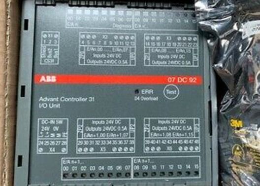 ABB 07DC92デジタル私OモジュールGJR5252200R0101 24 V DC IP20の小さい装置