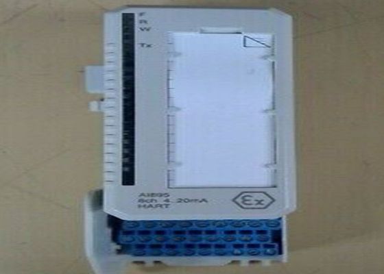 本質的安全および雄鹿とのABB AI895 3BSC690086R1のアナログ入力モジュール1X8 CH