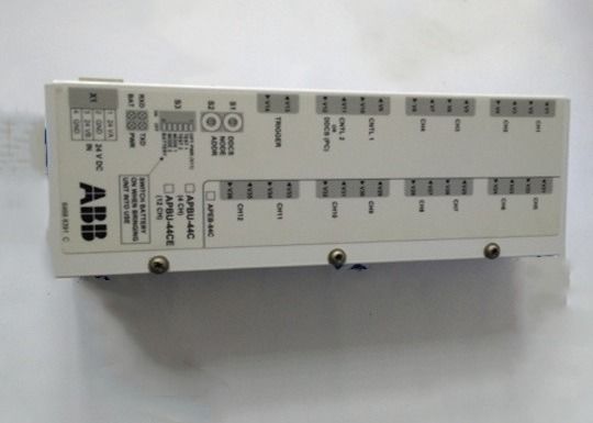 25 Pin DB25Pのオス・コネクタが付いている3BSC950193R1 TB850 CEXバス ターミネーターAC 800Mハードウェア