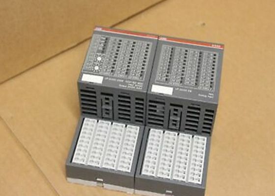 CS31バス モジュールのためのTU552-CS31 1SAP210400R0001 PLC S500のバス ターミナルの単位のばね