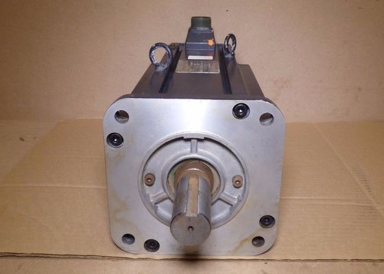 安川電機 USAGED-44L22K サーボモータ 4.4kW 33アンペア 28.4Nm 25インチポンド 1500RPM ACブラシレス