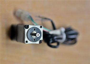 Yaskawaのサーボ モーターSGMM-A2C3YK11 20W 3000r/min産業サーボ モーター2.0A