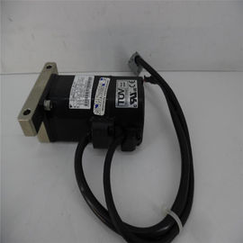 Yaskawaの電気100W産業サーボ モーターACサーボ モーター200V 3000RPM SGMAH-01AAA41