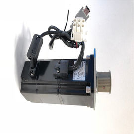 産業Yaskawa電気ACサーボ モーター0.91A 200V日本SGMAH-02A1A6C