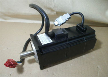 Yaskawaの新しい原物ACサーボ モーター0.637N.M 3000r/mim SGMAH-02A1F-AP51