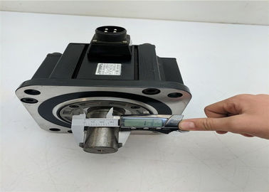 Electric Servo Motor Yaskawa Japan Servo Motor 1800w 16.7A 115nm SGMGH-20ACA21