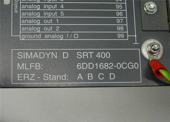 T400およびCOMMBOARDのCBのための電源115/AC 230 Vが付いている6DD1682-0CG0 Siemens SIMADYN Dの棚SRT400 2つの自由なスロット
