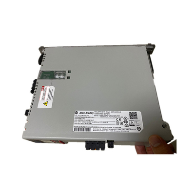 ロックウェル アレン ブラッドリーKinetix 5500サーボ ドライブ1および3段階190 - 528の入力VACの2198-H003-ERS