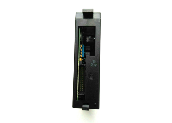 GE FANUC IC693MDL231は、240ボルトAC入力モジュール、シリーズ90-30を隔離した