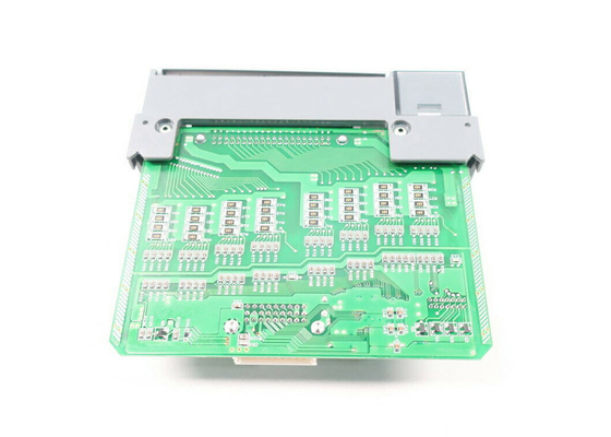アレン ブラッドリー1746-OB32のSLC 500デジタルDCの出力モジュール、24VDC