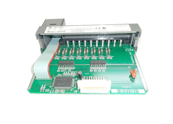 アレン ブラッドリー1746-IB8、SLC 500デジタルのモジュール、DC 10-30ボルトのの電圧範囲をDC入力