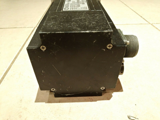 0MGE-455-CBNS-0000 EMERSON Control Techniques モーター 230 VAC 低慣性モーター