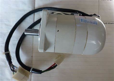 Panasonic Industrial Control System 産業用サーボモータ MSMA3AZS1A