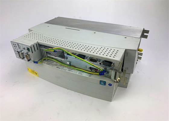 Lenze EVS9326-EIV911 サーボ コントローラ 400 / 480VAC 50/60 HZ 産業用サーボ ドライブ